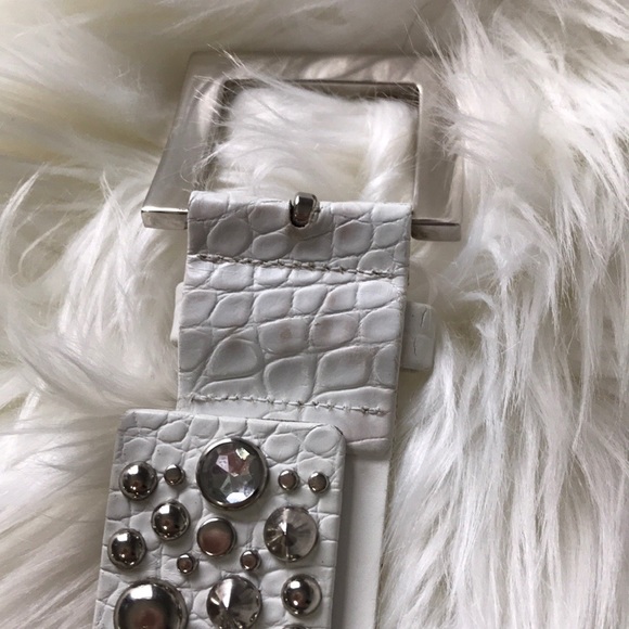 Authentic Versace studded belt - Picture 5 of 8